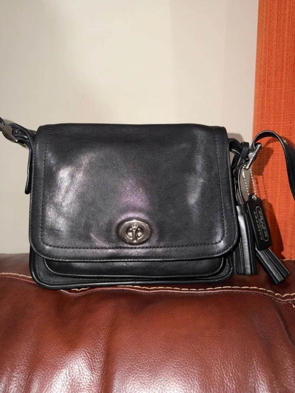 ‼️Vintage Coach Legacy Archive Rambler Black Leather Crossbody Bag - Picture 2 of 15